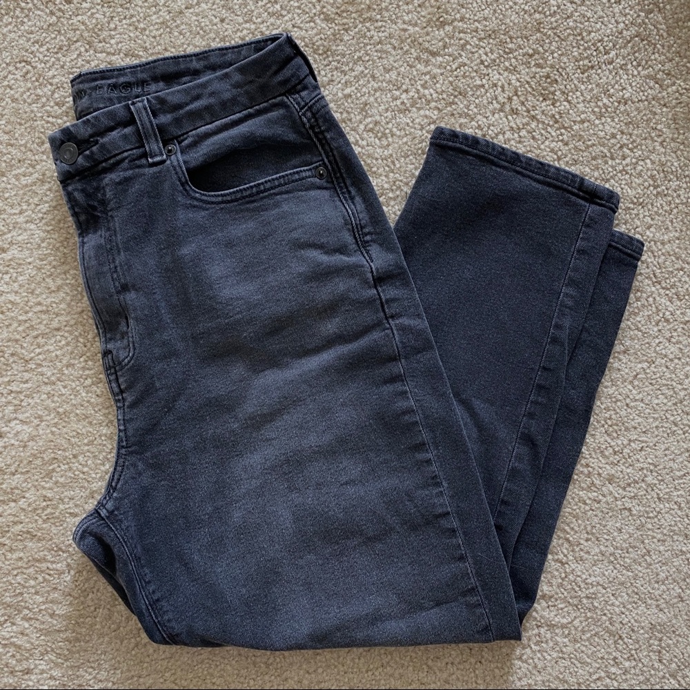 Black Curvy Mom Jeans (X-Short)